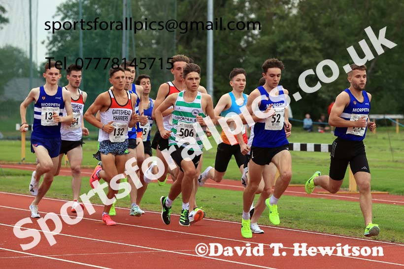 The 1500 metres, Wednesday, july 24th, 2024 NEGP 5, Monkton Stadium.  Photo: David T. Hewitson/Sports for All Pics
